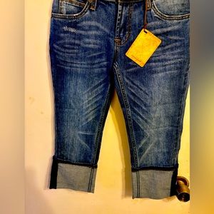 New Hybrid & company size S cuffed dark wash jeans